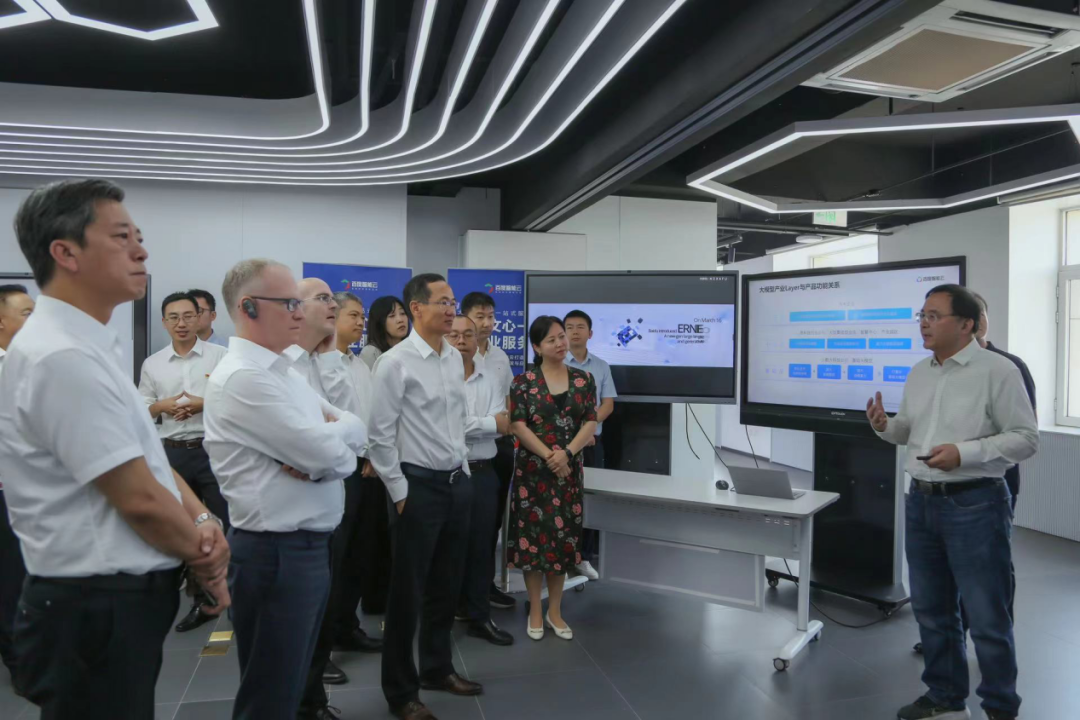 凯发k8国际受邀参加一汽-大众数字化转型体验日，“大决策”构建数智化开展新方向